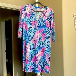 Lilly dress, Size small, runs large. Used twice, like new w/o tag.